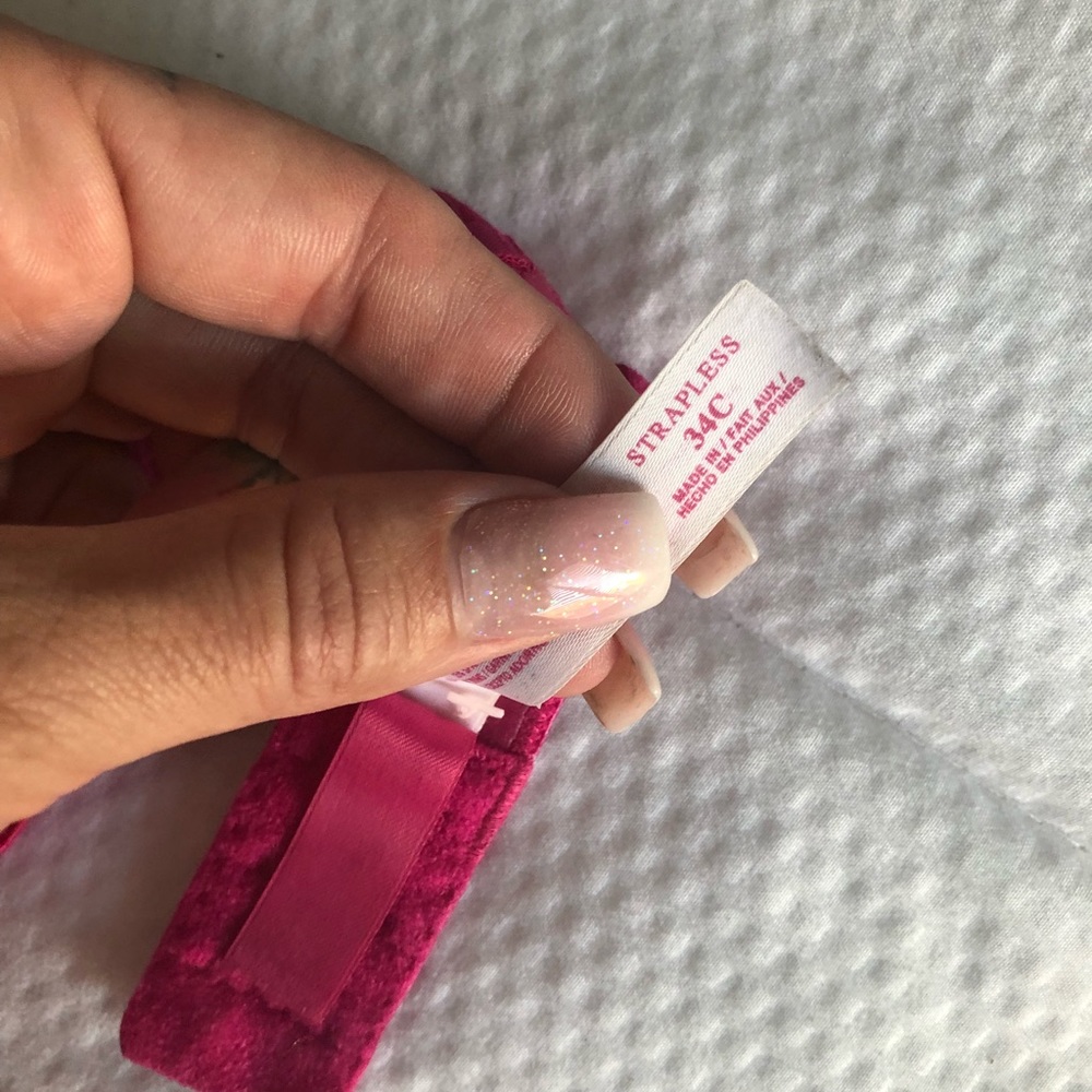 2 for $15 deal strapless bras - Picture 4 of 5